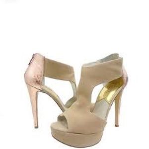 Michael Kors Leighton 7M NEW